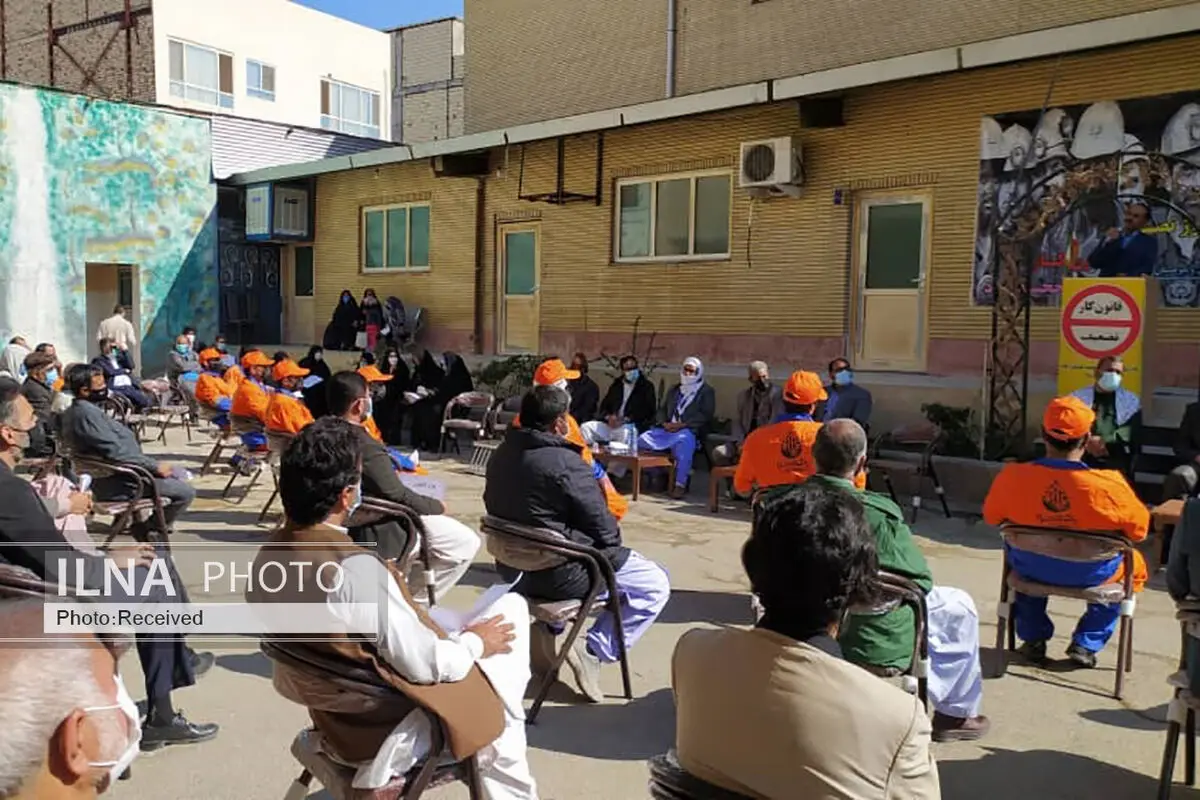 تجمع کارگران سیستان و بلوچستان به مناسبت سالروز تاسیس قانون کار /دبیر خانه کارگر: اگر قانون کار تغییر کند کفن پوش به خیابان ها می آییم