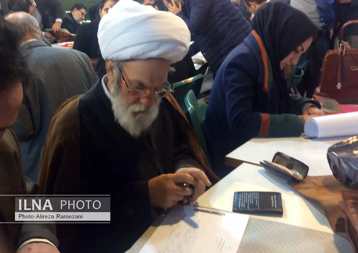 حسین ابراهیمی نامزد مجلس دهم شد