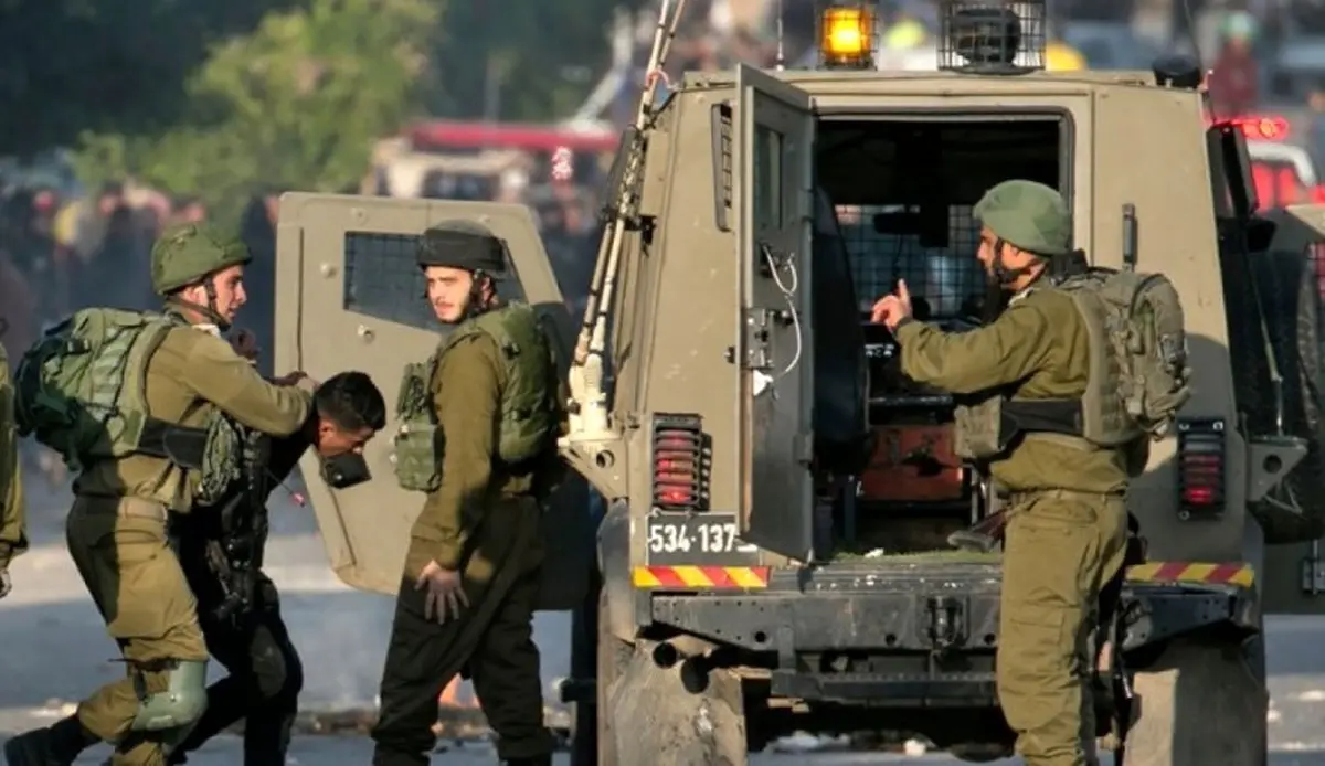 بازداشت ۲۸ فلسطینی در یورش به مناطق مختلف کرانه باختری