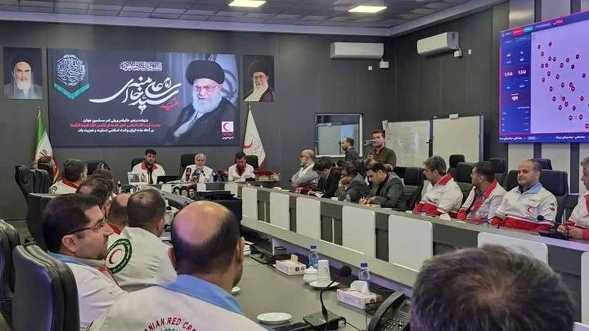 سرمایه اجتماعیِ برآمده از اعتماد و اخلاق، پیشران بقای ایران و صورت‌بندی نوین قدرت ملی است/ با افتخار خود را عضو کوچک خانواده بزرگ هلال‌احمر می‌دانیم/ آنچه نیروهای هلال‌احمر در زیر آوار خلق کردند، روایت ماندگار انسانیت است