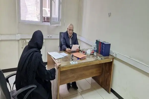 رسیدگی به مشکلات ۲۵ نفر از مراجعان در مرکز ارتباطات مردمی قوه قضاییه