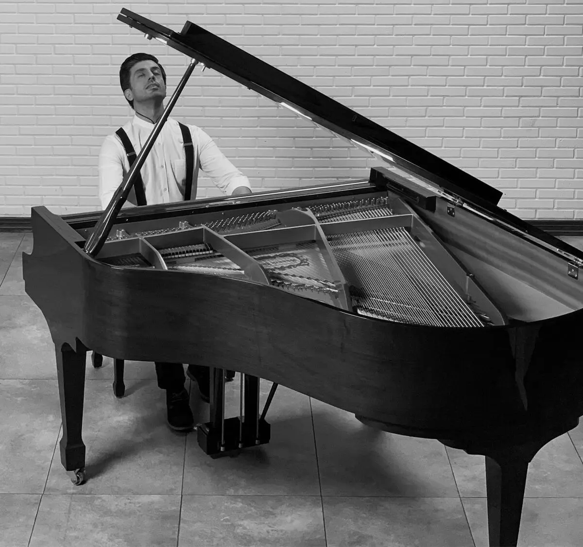 IRANIAN MUSICIAN RELEASES INSTRUMENTAL MUSIC ALBUM 