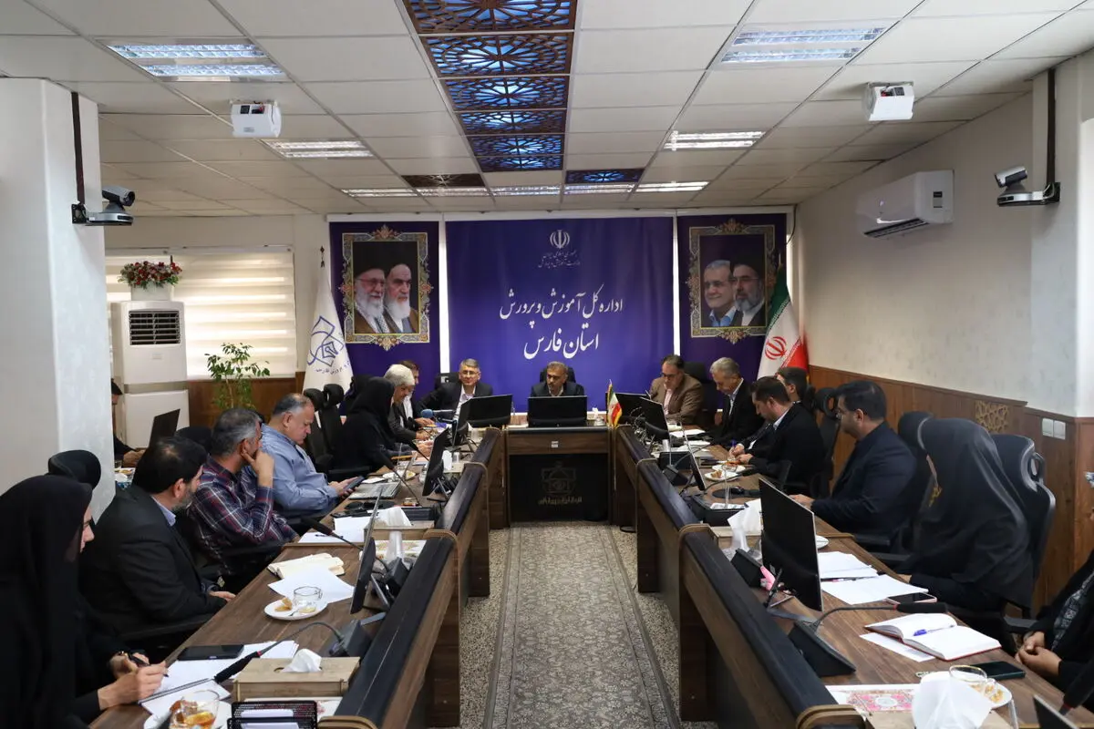 انتقال قطعی ۳۳۴۳ معلم فارس در پروژه مهر/  اعمال رتبه‌بندی بیش از ۲۸ هزار معلم استان