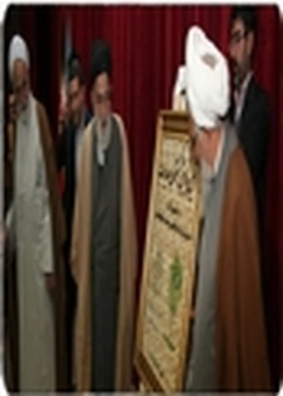 سومین همایش گفتمان مهدویت، با حضور میهمانان داخلی و خارجی در زنجان آغاز به کار کرد