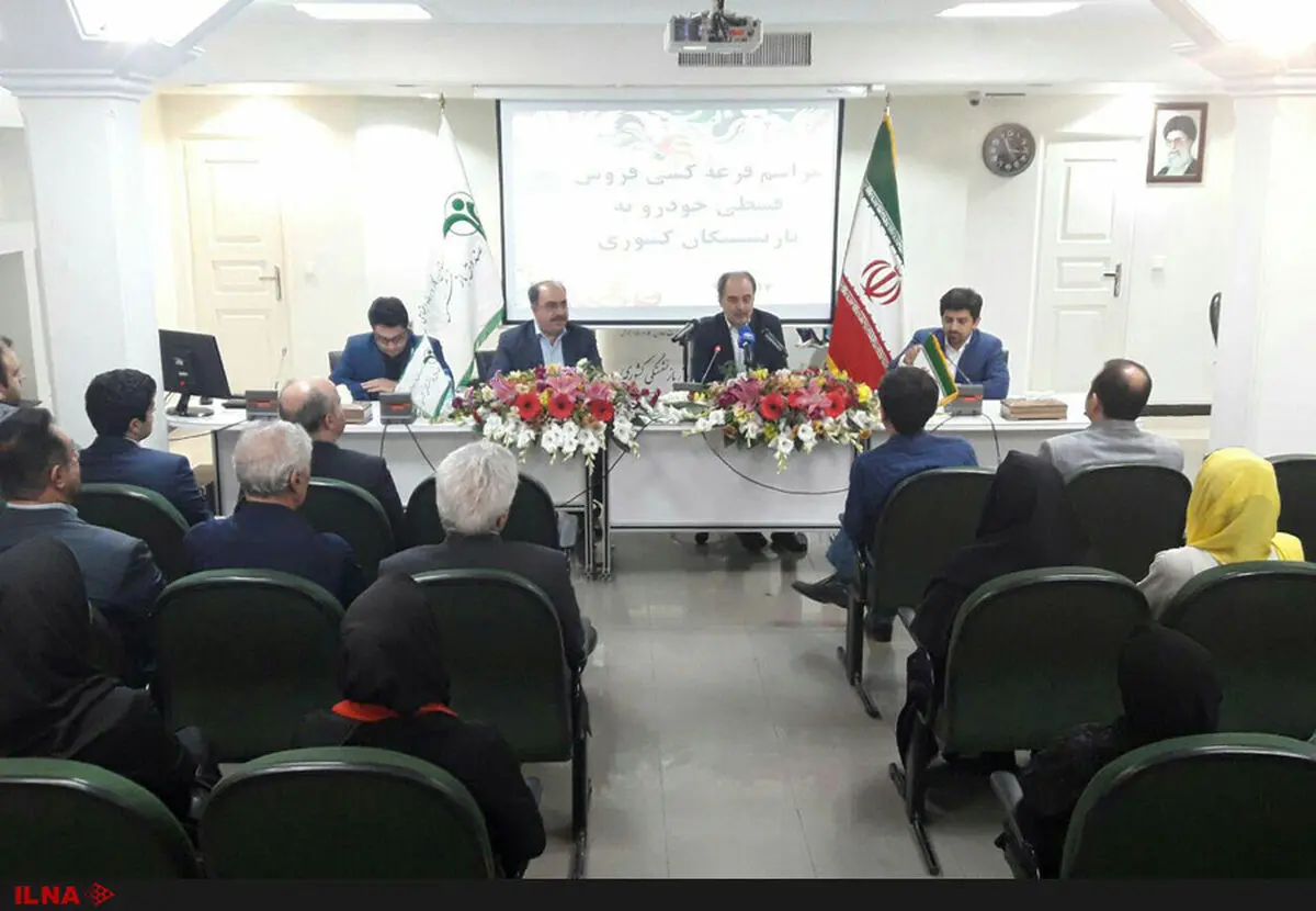 ۱۰۰۰ خودرو به بازنشستگان اهدا شد