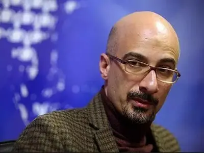 خالی‌کردن میدان بازی، خودکشی سیاسی است