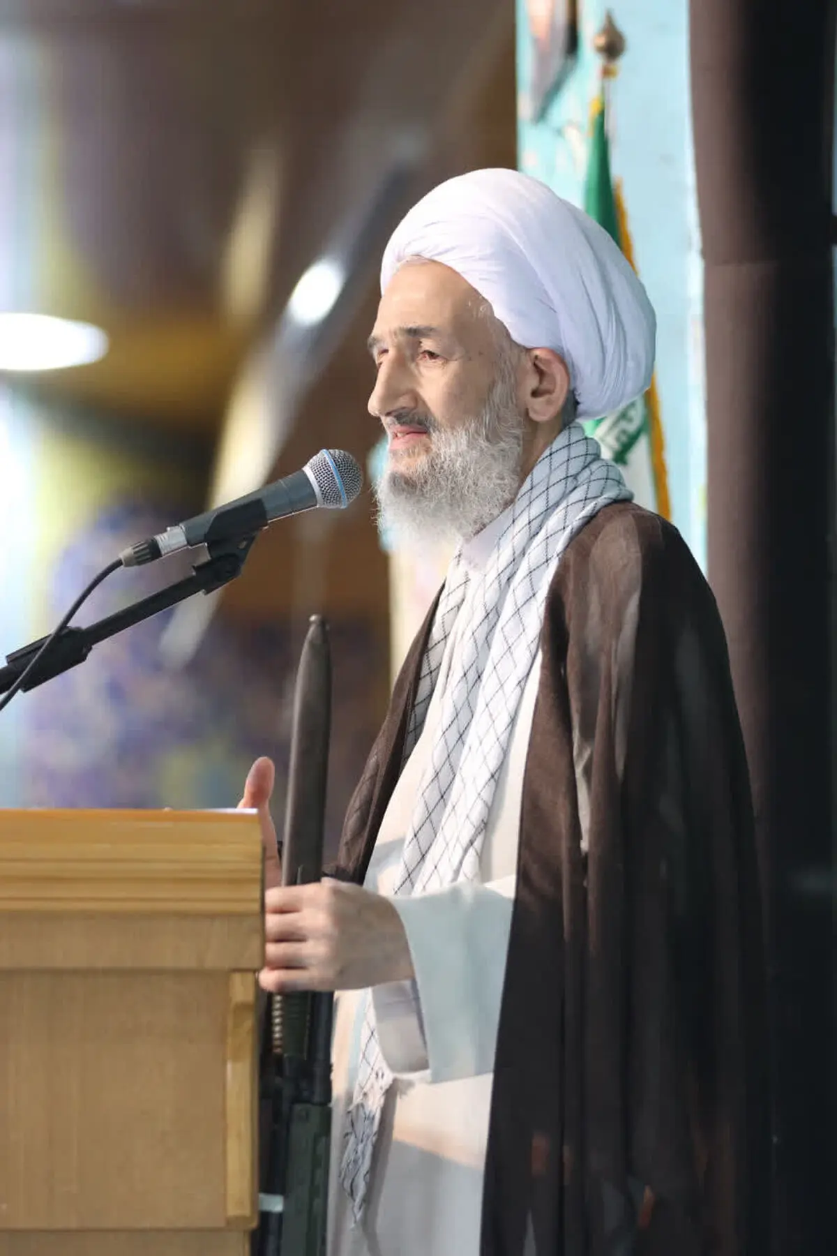 صلح با دشمن زمانی مشروع است که از موضع قدرت باشد