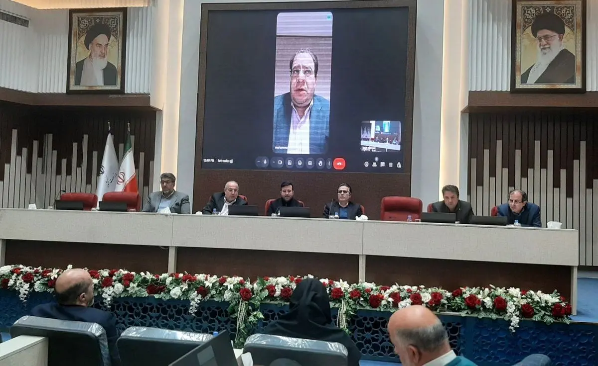 مصوبه بنزین در این دولت محرمانه نبود / گفت‌وگوی اجتماعی مانع تکرار بحران ۹۸ شد