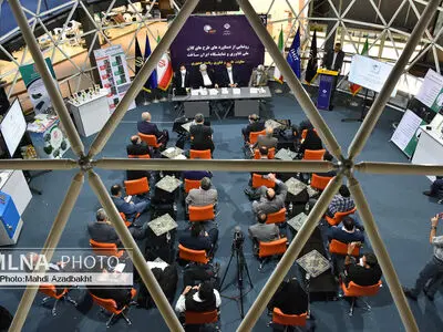 آیین رونمایی از دستاوردهای طرح های کلان ملی فناوری و نمایشگاه های ایران ساخت