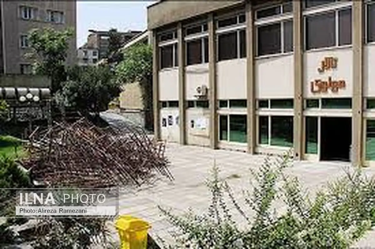 مولوی جمعه تعطیل است