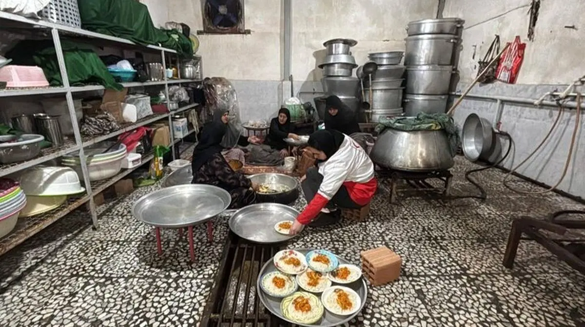 بهره‌مندی بیش از ۲.۵ میلیون نفر از طرح‌های رمضانی سازمان داوطلبان هلال‌احمر