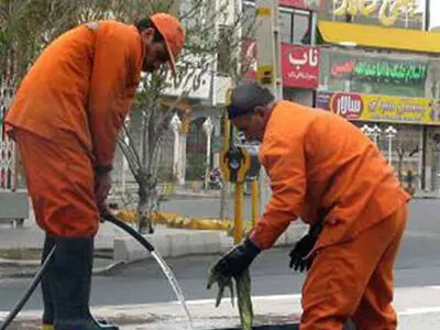 کارگران جان می‌کنند تا پیمانکار سود ببرد