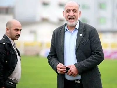 فنونی‌زاده: استقلال  باید بتواند به عنوان تیم اول صعود کند