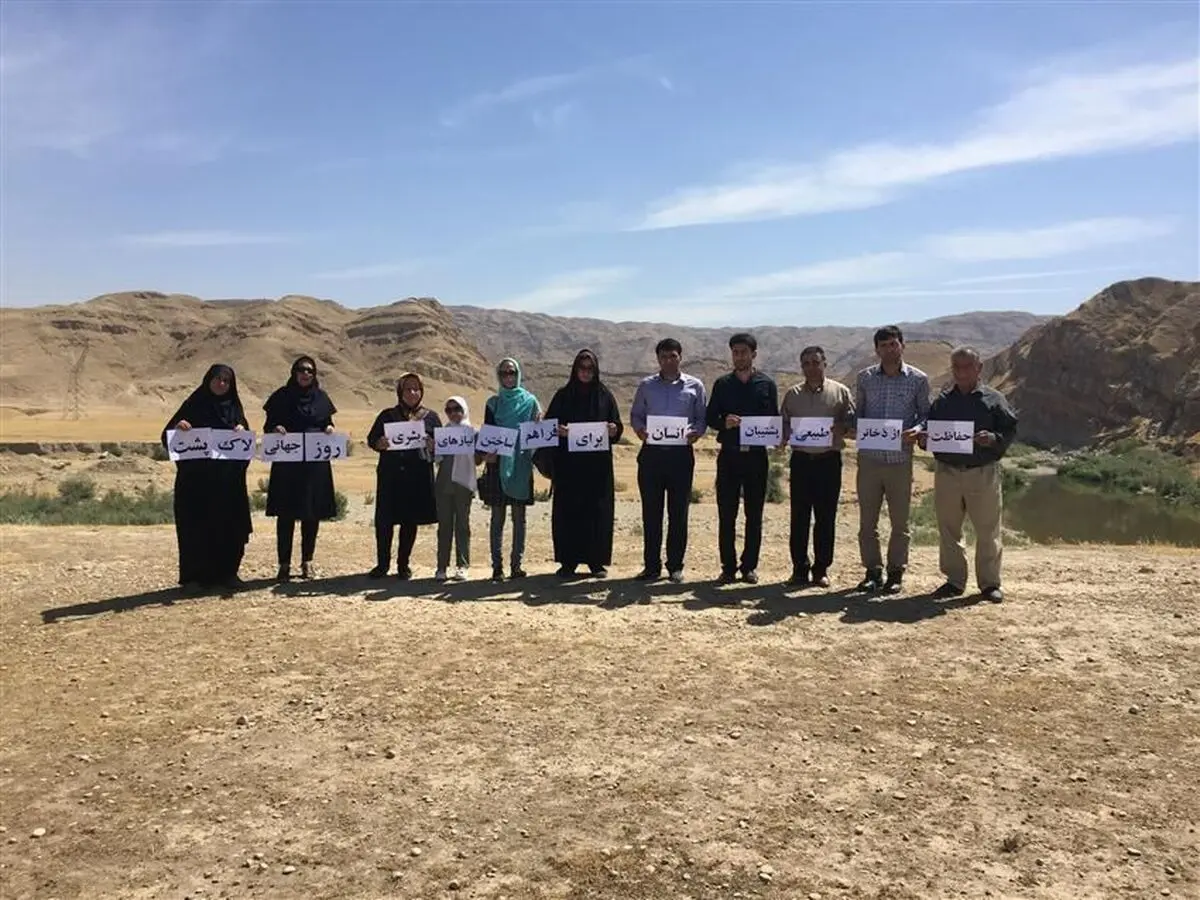 بازدید دوستداران محیط زیست مسجدسلیمان و اعضای انجمن نگین ایران از زیستگاه گونه لاک پشت فراتی