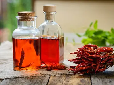طرز تهیه روغن فلفل قرمز تند در منزل