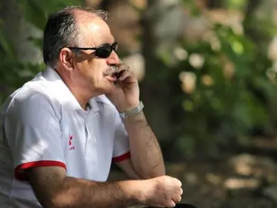 ذوالفقاری: به داور گفته بودند برای تراکتورسازی پنالتی نگیر/ نمی‌خواهند تیم ما قهرمان شود/ اینطور پیش برود زنوزی تیم را کنار می‌کشد