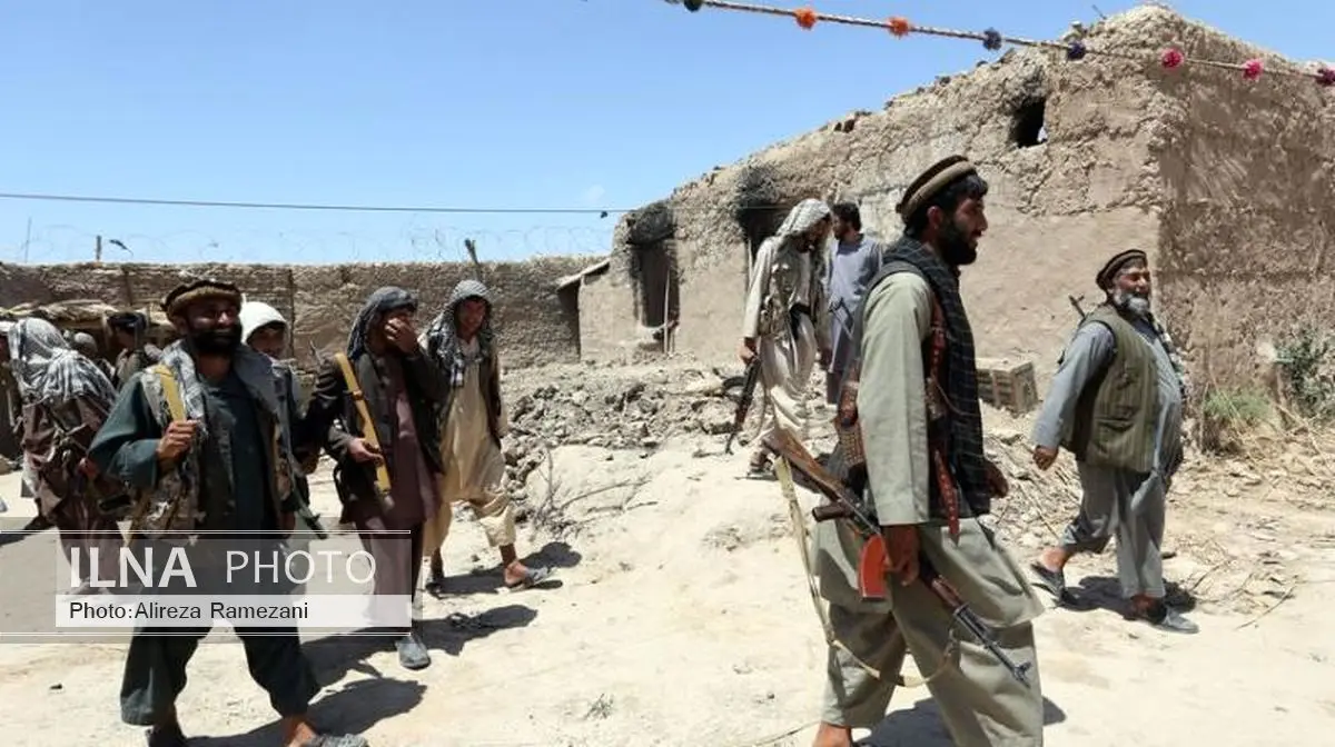 کشته شدن هشت پلیس افغان در درگیری با طالبان