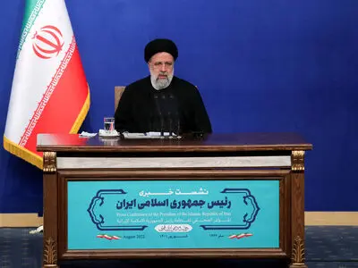 President Raisi urges solving problems by relying on domestic capabilities
