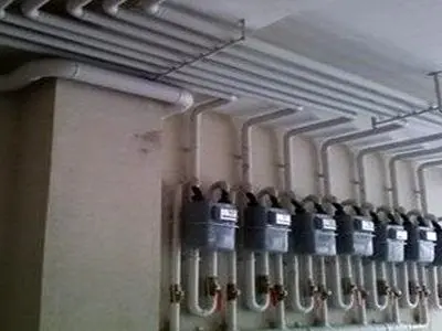 مشترکان در صورت قطع یا اُفت فشار گاز خودسرانه به تاسیسات گازی دست نزنند