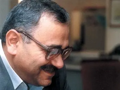 کارگران دموکرات شوید