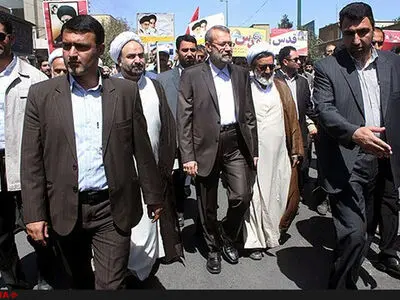 علی لاریجانی: حضور مردم نشانه حساسیت آنها نسبت به سرنوشت سایر مسلمانان است