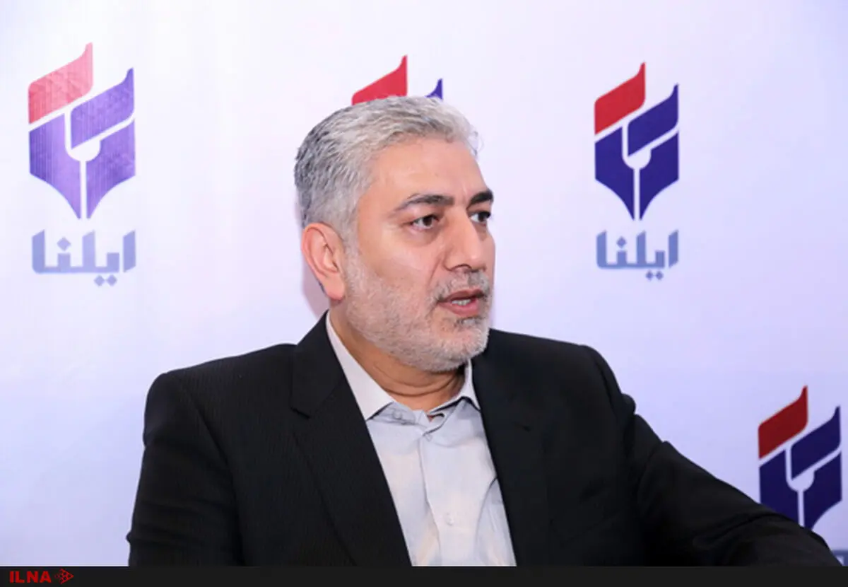 صادرات به عراق با همان کیفیت قبل انجام می‌شود/ دولت عراق قادر به پیروی از تحریم‌های آمریکا نیست/ کاهش ارزش لیر به دلیل از دست دادن سرمایه‌های اجتماعی است
