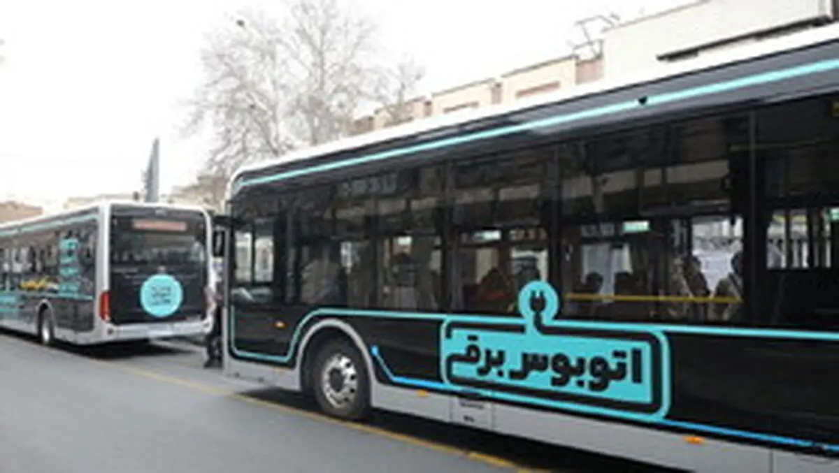 قرارداد خرید 20 دستگاه اتوبوس برقی جدید در اراک منعقد شد