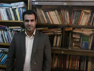 در خانه بمانیم و شاهنامه بخوانیم