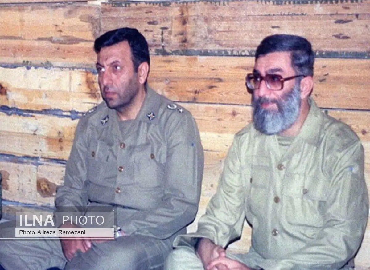سرلشکر سلیمی و رهبر انقلاب در یک سنگر + تصاویر 
