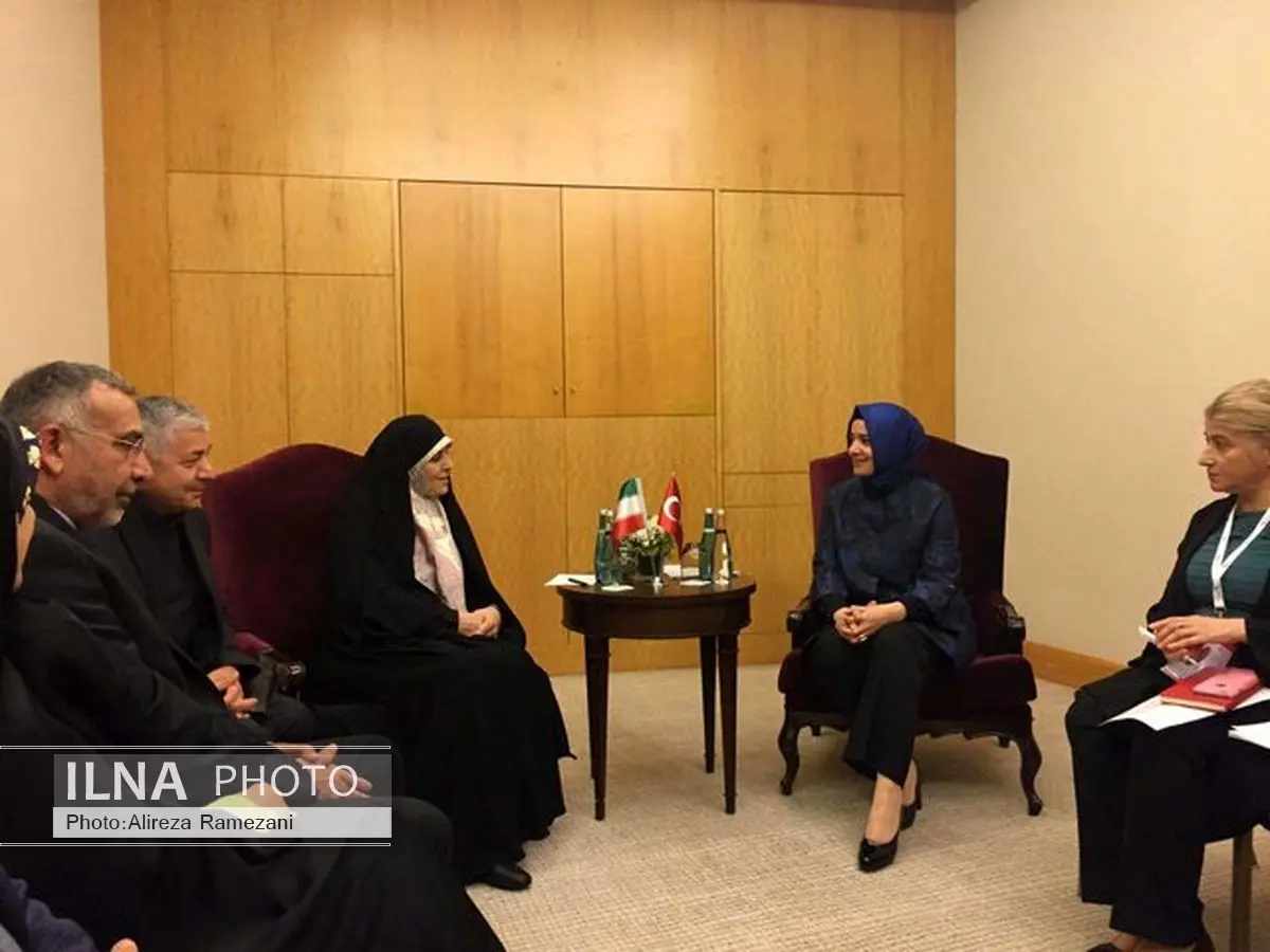 مولاوردی با وزیر خانواده و امور اجتماعی ترکیه دیدار کرد