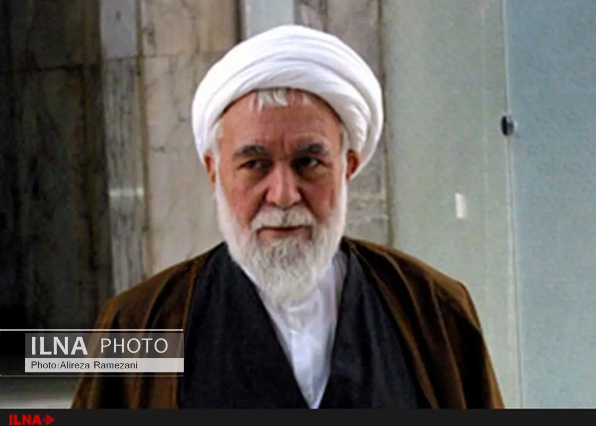 عبور اصلاح طلبان از روحانی بعید است/ رفع حصر در اختیار رییس‌جمهور نیست