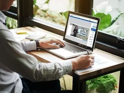دوره‌های آموزش زبان «آنلاین لینک»