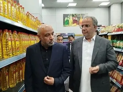 حضور وزیر تعاون و استاندار سیستان و بلوچستان در بازار رسولی زاهدان / تداوم زندگی زیر سایه جنگ
