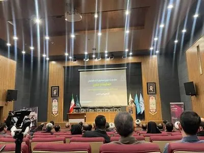 لازم است در موضوع سقط جنین تغییر نگاه صورت گیرد