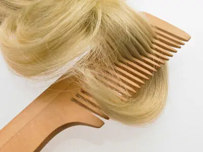 چگونه بدون دکلره موها را روشن کنیم؟