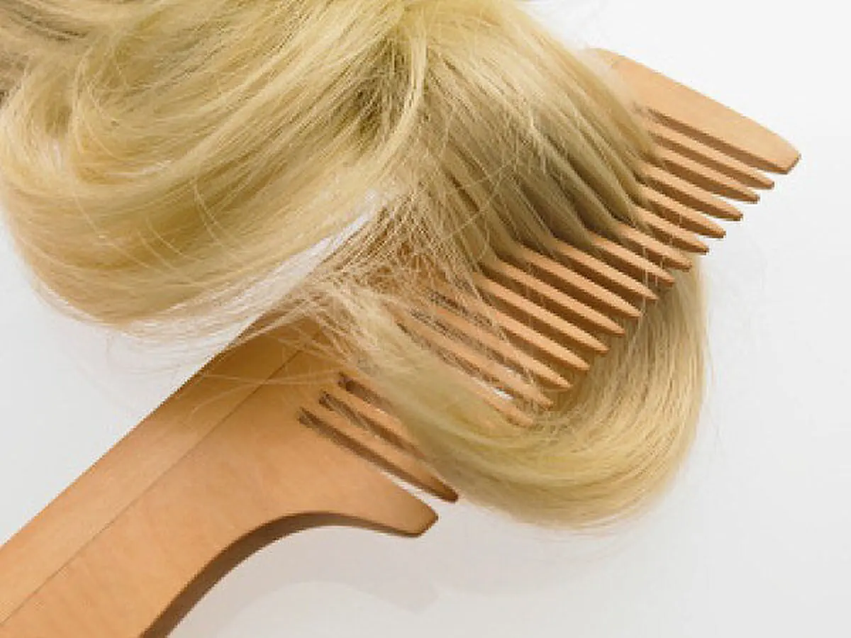 چگونه بدون دکلره موها را روشن کنیم؟