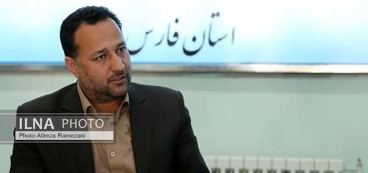 معلمان و کارگران استخوانبندی ساختار آینده کشور را رقم میزنند