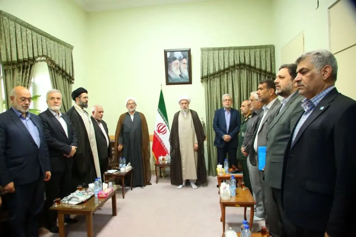 رونمایی از المان و یادمان عاشورایی در میدان امام حسین (ع) شیراز