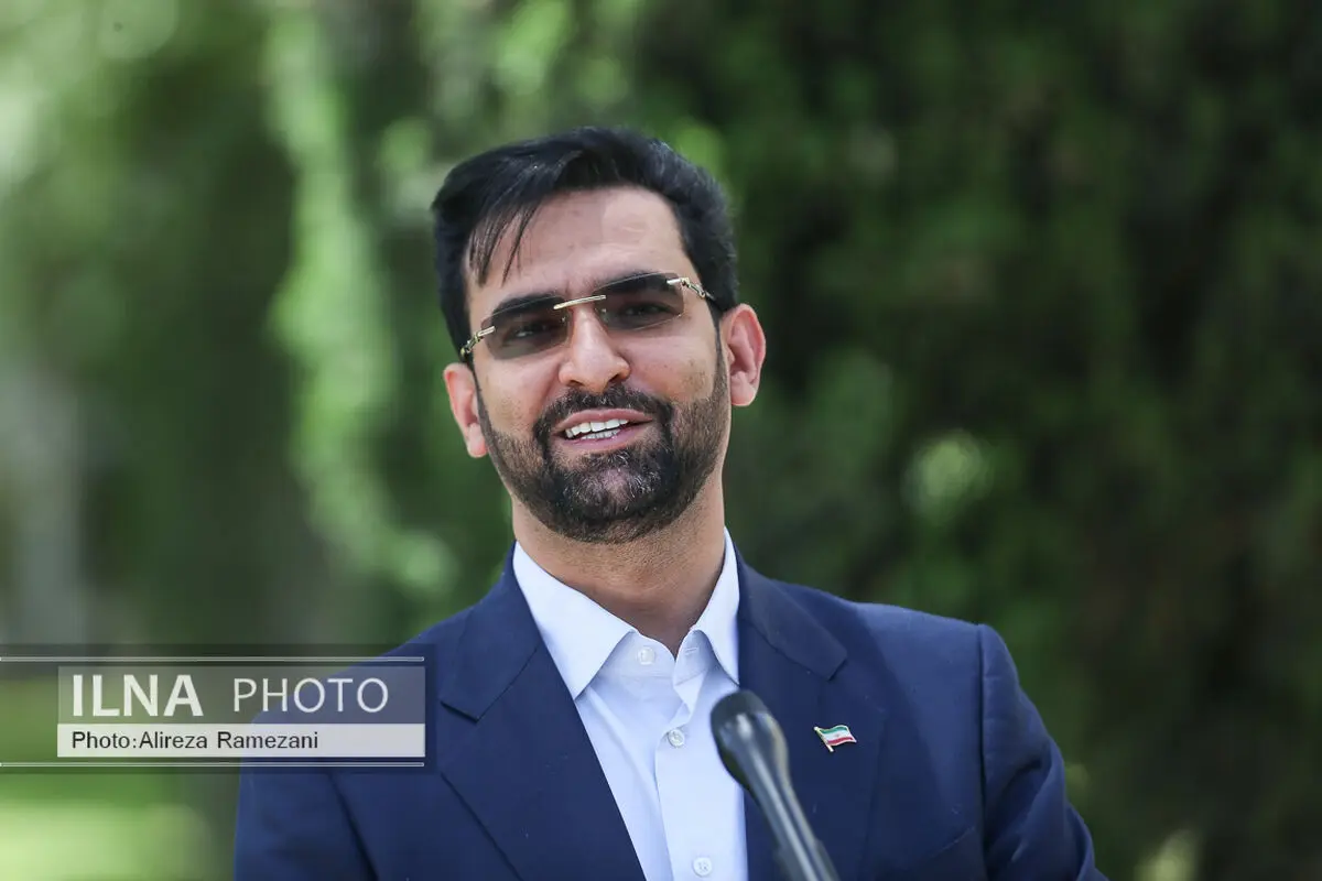 آذری جهرمی: لاریجانی از ما خواست که به ستاد پزشکیان برویم!/فیلم