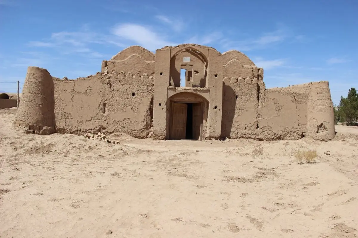 بی‌آبی و نبود جاده‌ روستایی مناسب، عمده‌ مشکلات اشکذر/ نیمی از روستاهای استان با تانکر آبرسانی می‌شوند