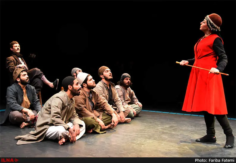 تئاتر بوقلمون در تهران به روی صحنه رفت