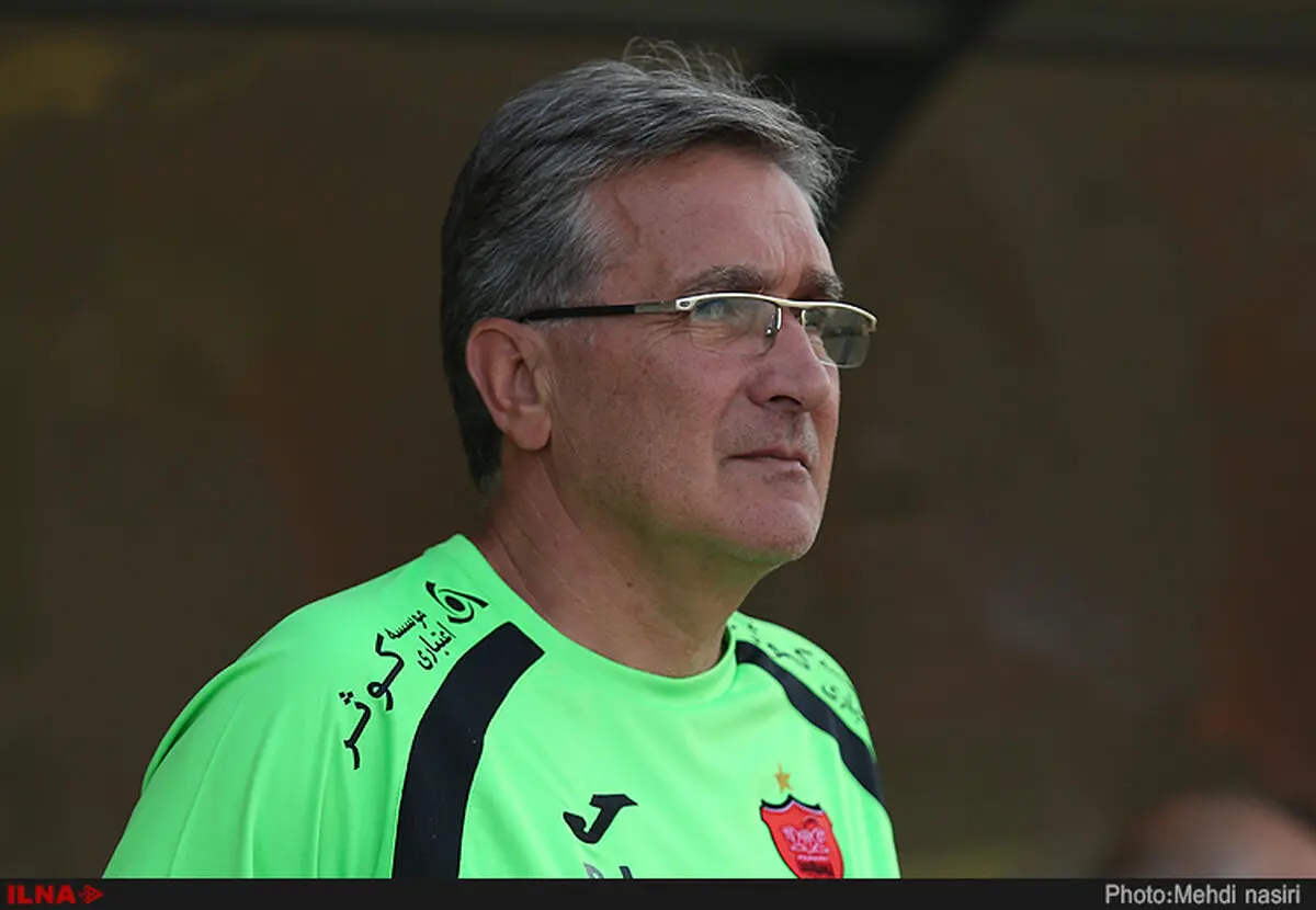پاسخ کوبنده از برانکو؛ وقتی ربروف جلوی سرمربی پرسپولیس زانو زد