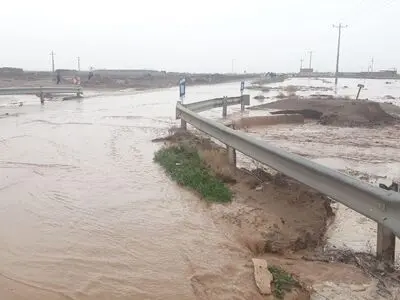 مسدود شدن محور روستایی فیروز آباد - شهرآباد بدلیل فرونشست زمین