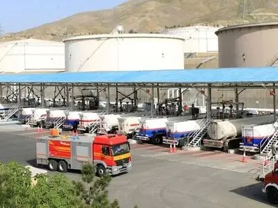  انتشار احتمالی دود از انبار نفت شهران مربوط به جمع‌آوری ضایعات مخازن است