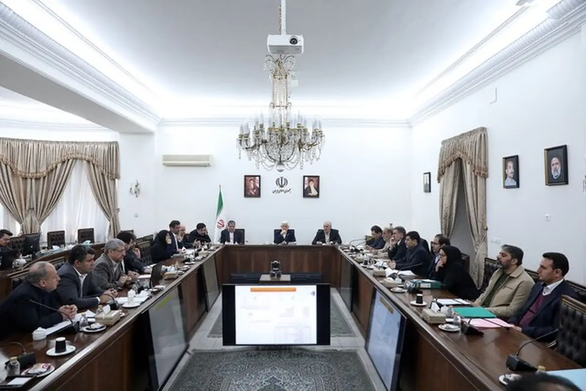 هر نقدی را می‌شنویم و سعی می‌کنیم راه صحیح را دنبال کنیم