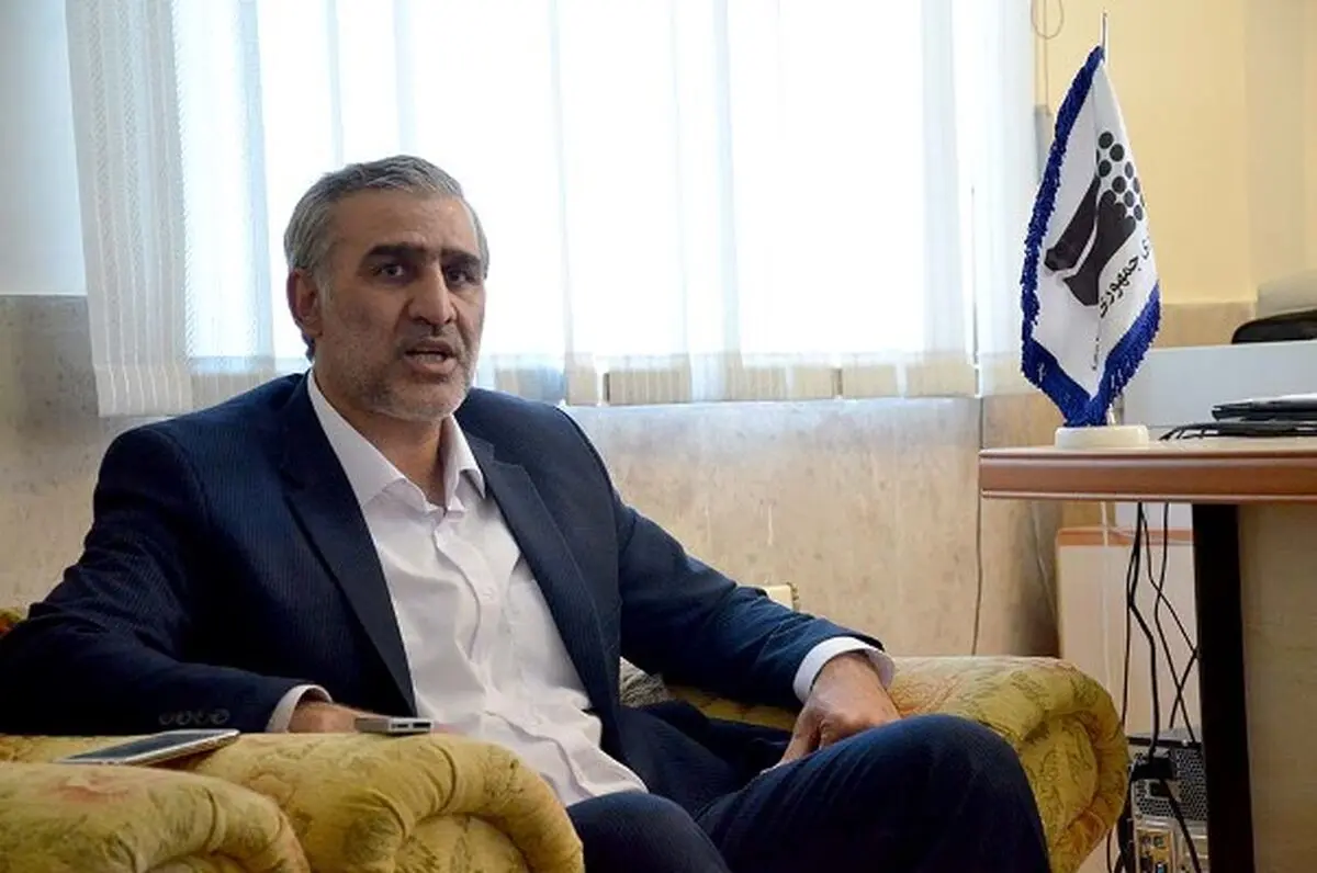 همشهریانم از خصوصی‌سازی رنج می‌برند/ کارخانجات قبل از انقلاب تعطیل شده‌اند