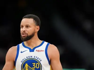 ویدئو: استفن کری همه را شگفت‌زده کرد