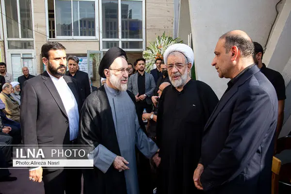 مراسم ترحیم نوه حجت‌الاسلام علیخانی در مسجد الاجواد تهران