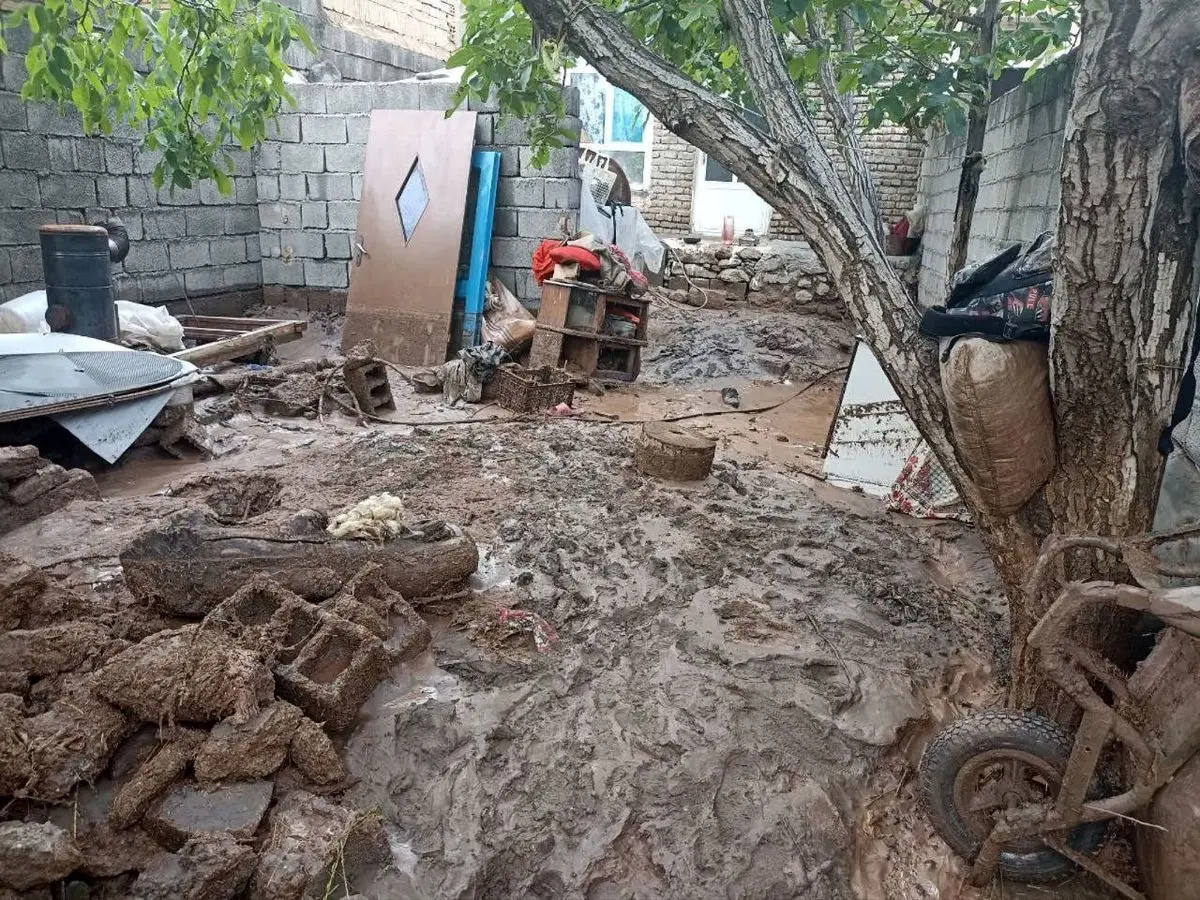 جاری شدن سیل در ۲ روستای شهرستان خوی / یک نفر جان باخت