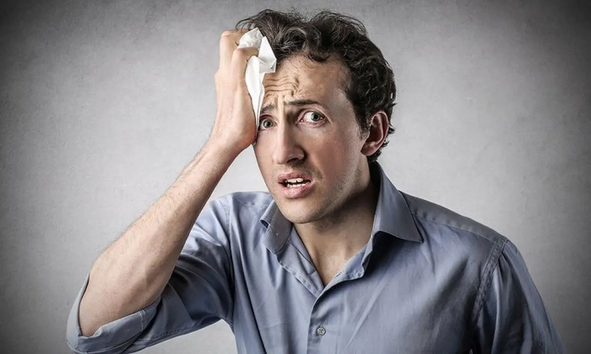 تعریق هنگام غذا خوردن به چه چیزی اشاره دارد 